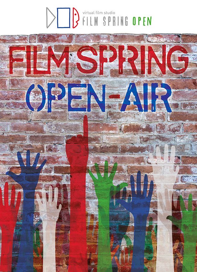 Plakat przedstawia kolorowe ręce wskazujące plakat Plenerów Film Spring Open